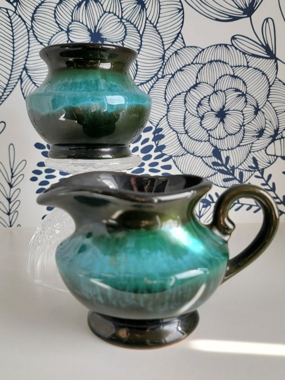 Blue Mountain Pottery creamer & sugar set  green with black drip glaze EUC